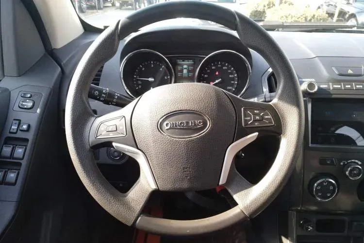 2021 Isuzu Taga 3.0T 143HP L4 5MT,autocango,china used car exporter,china ev exporter,chinese used car exporter,chinese used ev exporter