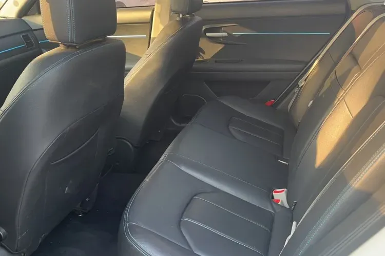 2017 BAIC BJEV EU BEV 60.9KWH,autocango,china used car exporter,china ev exporter,chinese used car exporter,chinese used ev exporter