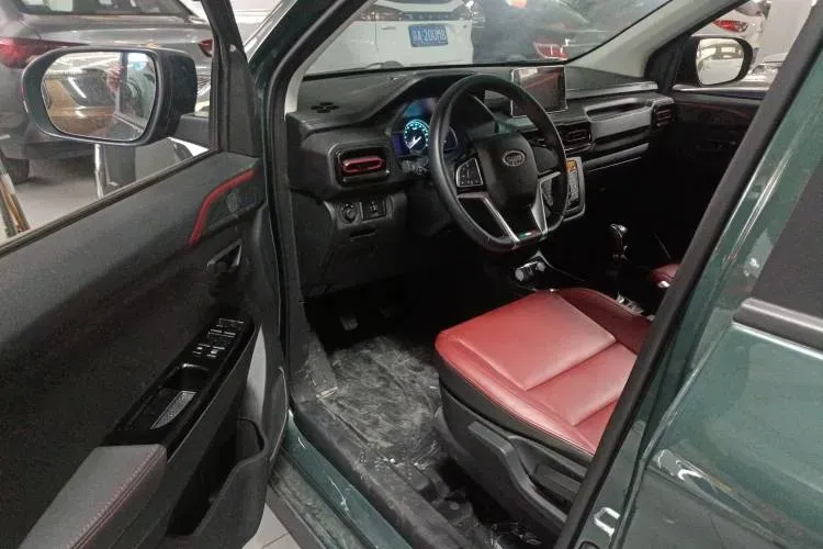 2022 SWM Big Tiger 1.5L 116HP L4 5MT,autocango,china used car exporter,china ev exporter,chinese used car exporter,chinese used ev exporter