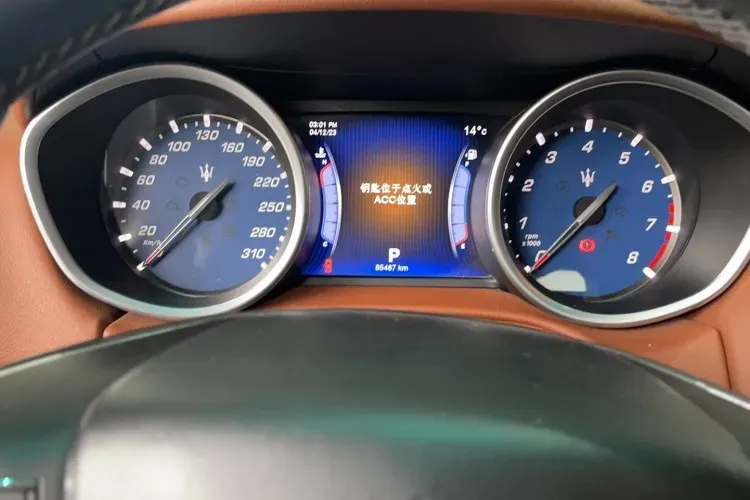 2020 Maserati MC20 3.0T 630HP V6 8DCT,autocango,china used car exporter,china ev exporter,chinese used car exporter,chinese used ev exporter