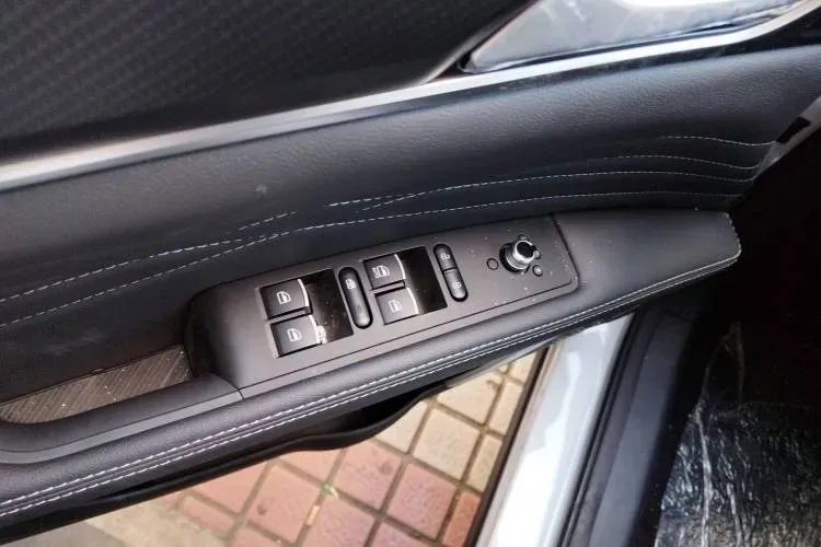 2022 DongFeng Fengon Fengon ix5 1.5T 150HP L4 CVT,autocango,china used car exporter,china ev exporter,chinese used car exporter,chinese used ev exporter