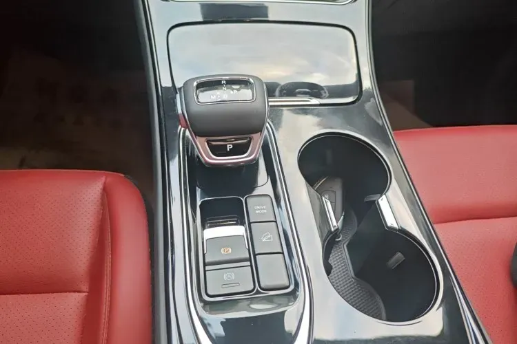 2021 DongFeng Forthing T5 EVO 1.5T 197HP L4 7DCT,autocango,china used car exporter,china ev exporter,chinese used car exporter,chinese used ev exporter