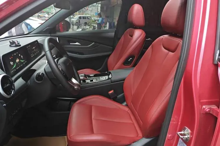 2021 DongFeng Forthing T5 EVO 1.5T 197HP L4 7DCT,autocango,china used car exporter,china ev exporter,chinese used car exporter,chinese used ev exporter