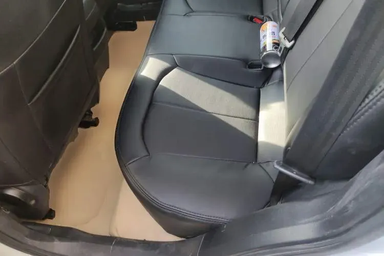 2016 Venucia T70 1.6L 121HP L4 5MT,autocango,china used car exporter,china ev exporter,chinese used car exporter,chinese used ev exporter