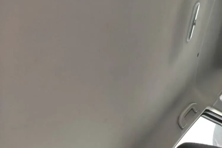 2016 Venucia T70 1.6L 121HP L4 5MT,autocango,china used car exporter,china ev exporter,chinese used car exporter,chinese used ev exporter