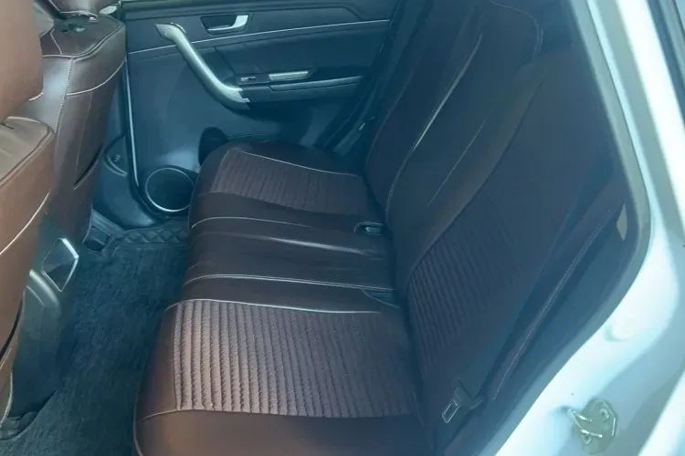 2017 Haval M6 1.5T 150HP L4 6AT,autocango,china used car exporter,china ev exporter,chinese used car exporter,chinese used ev exporter