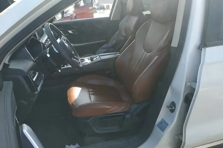 2018 Zotye T500 1.5T 156HP L4 6AT,autocango,china used car exporter,china ev exporter,chinese used car exporter,chinese used ev exporter