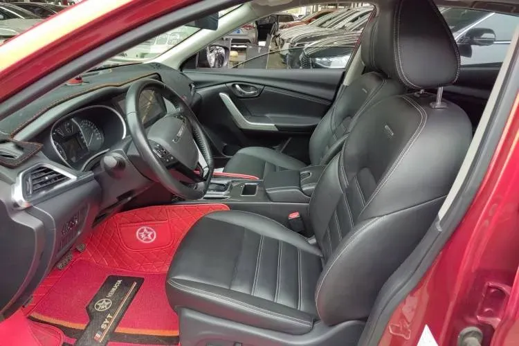 2018 Venucia T90 2.0L 144HP L4 CVT,autocango,china used car exporter,china ev exporter,chinese used car exporter,chinese used ev exporter