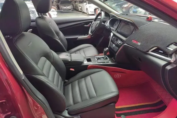 2018 Venucia T90 2.0L 144HP L4 CVT,autocango,china used car exporter,china ev exporter,chinese used car exporter,chinese used ev exporter