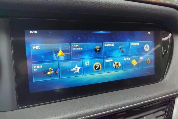 2018 Venucia T90 2.0L 144HP L4 CVT,autocango,china used car exporter,china ev exporter,chinese used car exporter,chinese used ev exporter