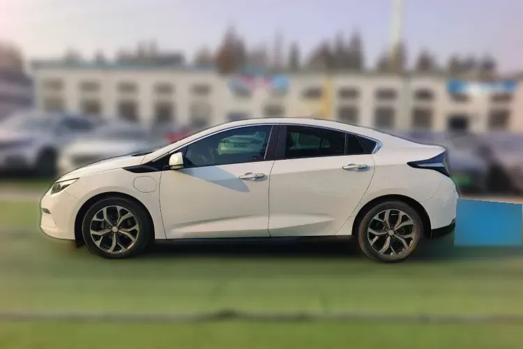 2017 Buick Velite 5 Range Extended 106HP E-CVT REEV 18KWH,autocango,china used car exporter,china ev exporter,chinese used car exporter,chinese used ev exporter