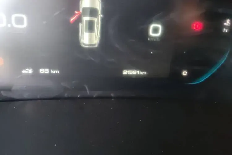 2020 BaoJun RS-3 1.5L 99HP L4 6MT,autocango,china used car exporter,china ev exporter,chinese used car exporter,chinese used ev exporter