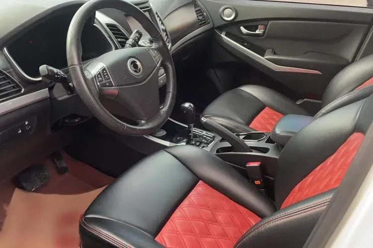 2014 SsangYong Korando 2.0L 149HP L4 6AT,autocango,china used car exporter,china ev exporter,chinese used car exporter,chinese used ev exporter