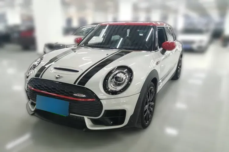 2020 MINI JCW CLUBMAN 2.0T 272HP L4 8AT,autocango,china used car exporter,china ev exporter,chinese used car exporter,chinese used ev exporter