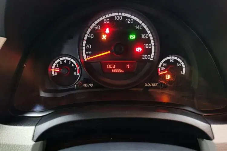 2015 Volkswagen up! 1.0L 75HP L3 5AMT,autocango,china used car exporter,china ev exporter,chinese used car exporter,chinese used ev exporter