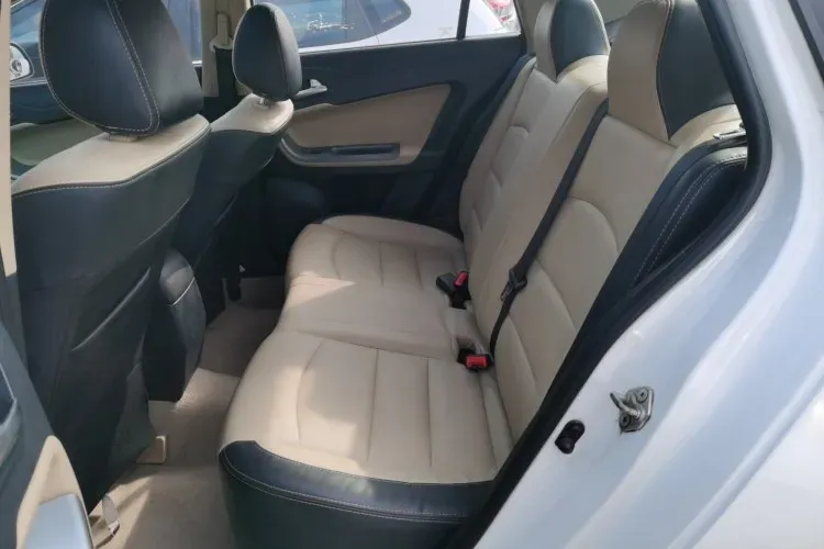 2015 HaiMa Family 1.6L 125HP L4 6MT,autocango,china used car exporter,china ev exporter,chinese used car exporter,chinese used ev exporter