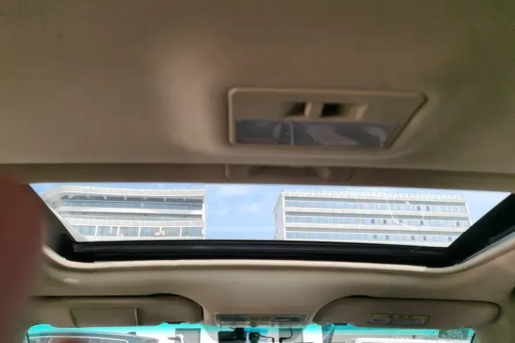 2015 HaiMa Family 1.6L 125HP L4 6MT,autocango,china used car exporter,china ev exporter,chinese used car exporter,chinese used ev exporter