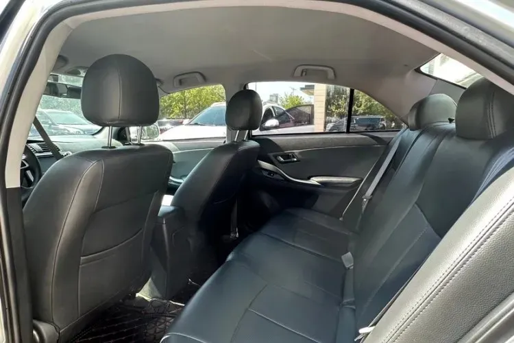 2013 Zotye Z300 1.6L 122HP L4 4AT,autocango,china used car exporter,china ev exporter,chinese used car exporter,chinese used ev exporter