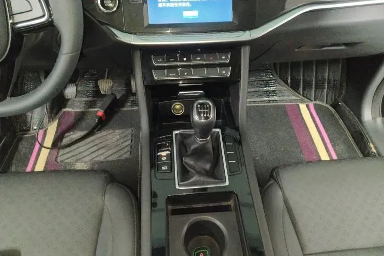 2020 VGV U70 1.5T 150HP L4 6MT,autocango,china used car exporter,china ev exporter,chinese used car exporter,chinese used ev exporter