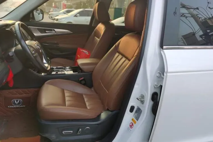 2017 ChangAn CS95 2.0T 233HP L4 6AT,autocango,china used car exporter,china ev exporter,chinese used car exporter,chinese used ev exporter