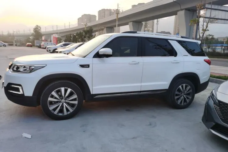 2017 ChangAn CS95 2.0T 233HP L4 6AT,autocango,china used car exporter,china ev exporter,chinese used car exporter,chinese used ev exporter