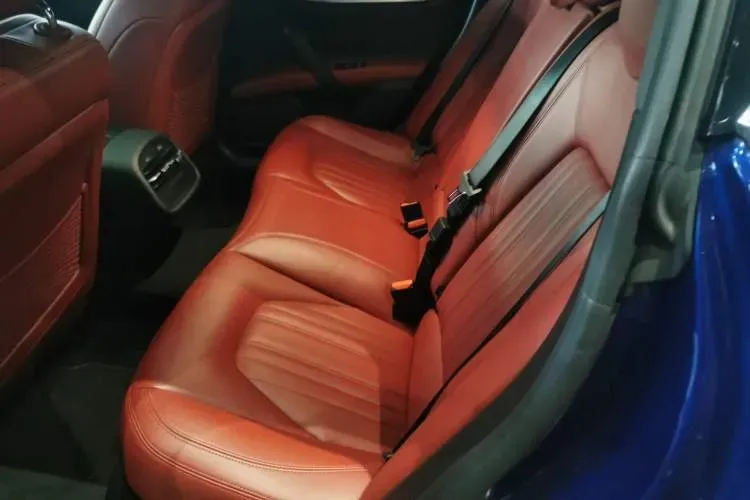 2020 Maserati MC20 3.0T 630HP V6 8DCT,autocango,china used car exporter,china ev exporter,chinese used car exporter,chinese used ev exporter