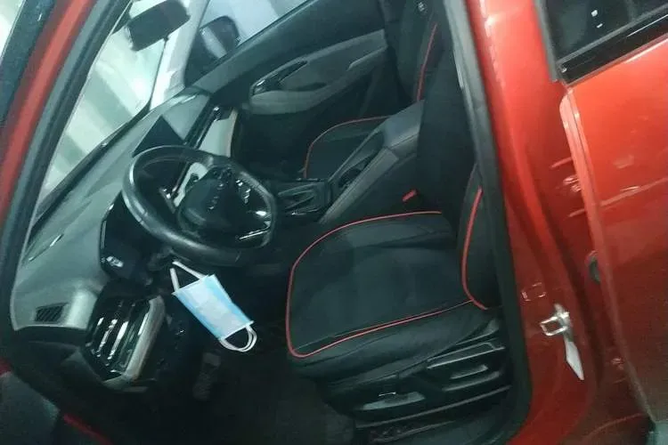 2020 BaoJun RS-3 1.5L 105HP L4 CVT,autocango,china used car exporter,china ev exporter,chinese used car exporter,chinese used ev exporter