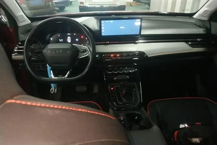 2020 BaoJun RS-3 1.5L 105HP L4 CVT,autocango,china used car exporter,china ev exporter,chinese used car exporter,chinese used ev exporter