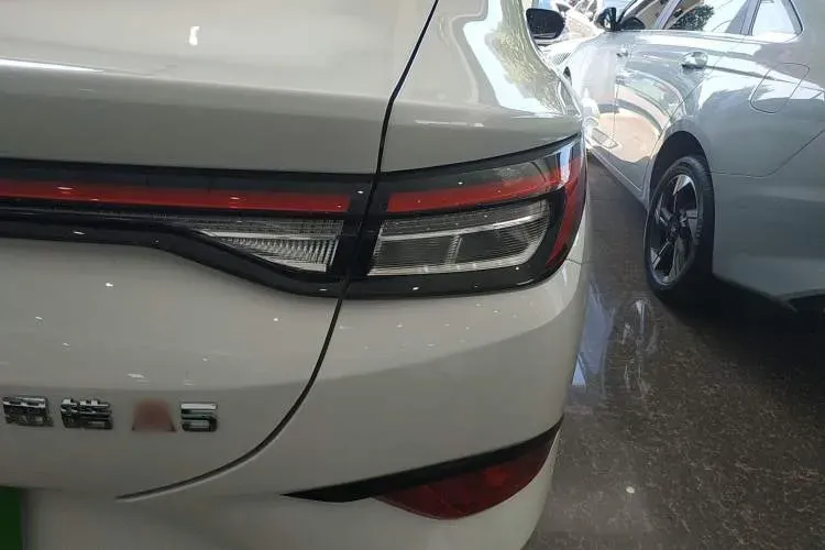 2021 Sehol A5 1.5T 150HP L4 CVT,autocango,china used car exporter,china ev exporter,chinese used car exporter,chinese used ev exporter