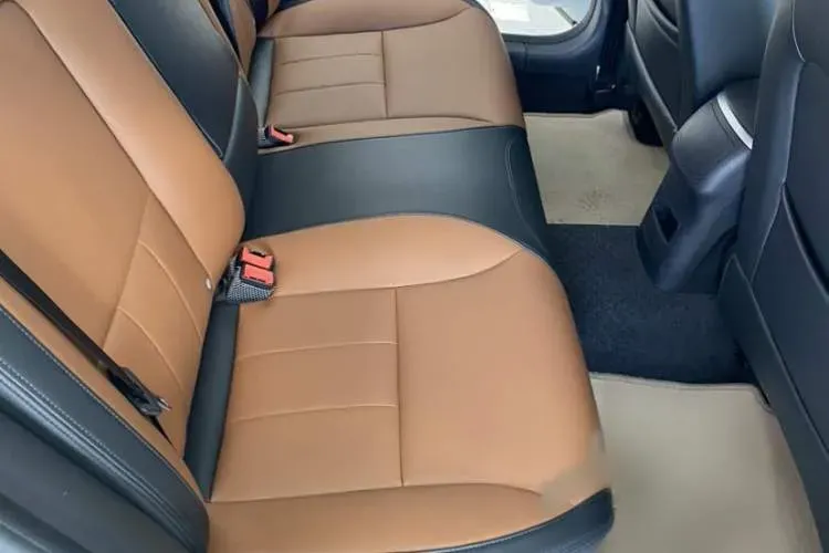 2016 Roewe e550 1.5L 109HP L4 2AT PHEV 12KWH,autocango,china used car exporter,china ev exporter,chinese used car exporter,chinese used ev exporter