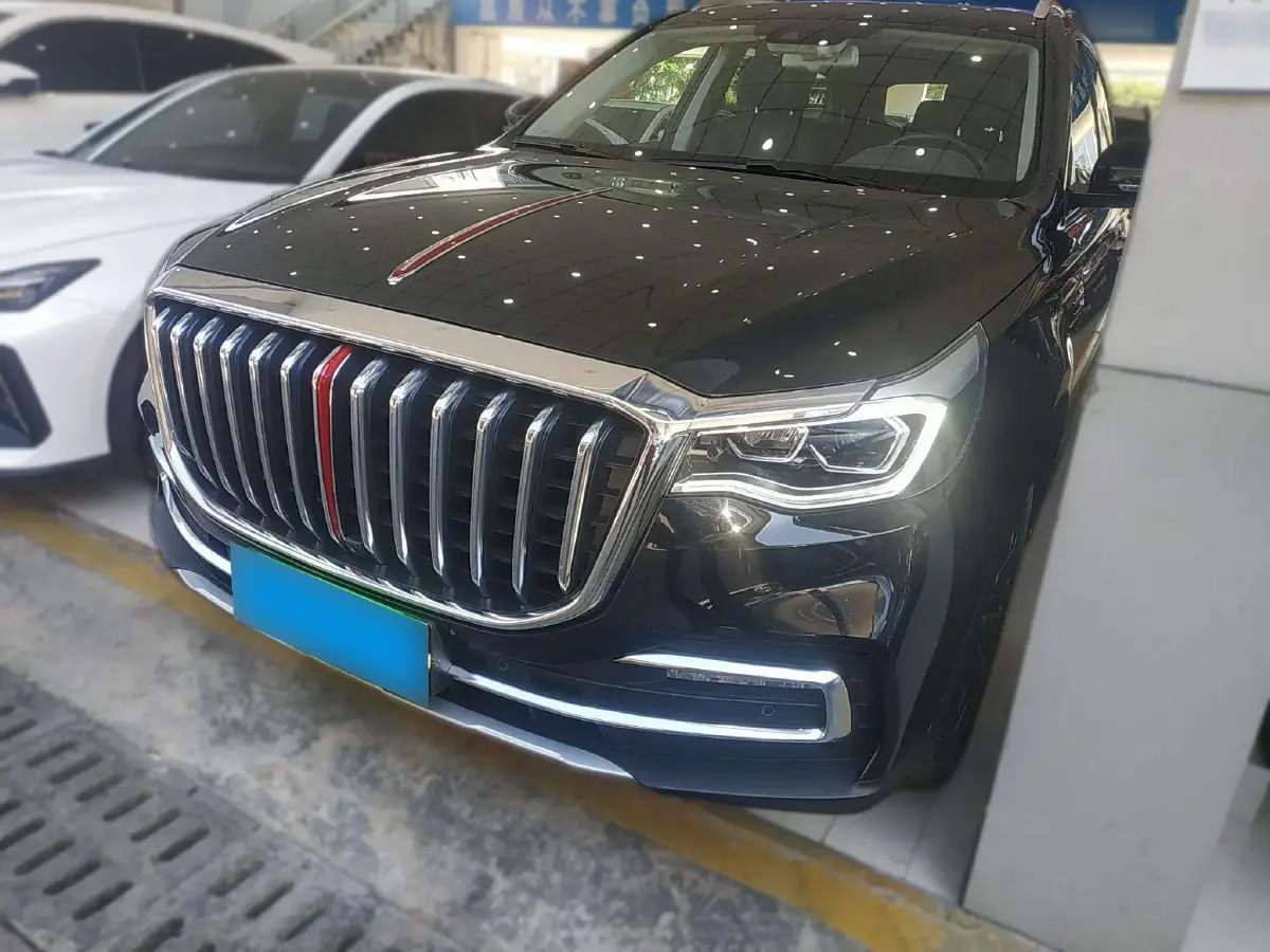 2022 HongQi HS7 2.0T 252HP L4 7DCT