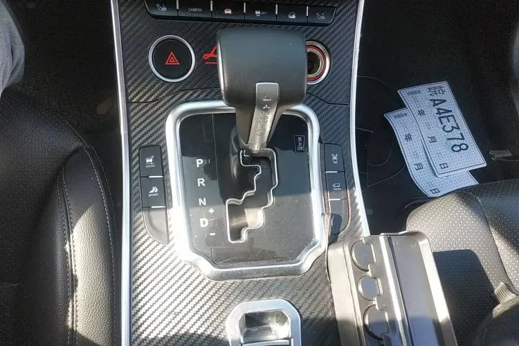 2015 Landwind X7 2.0T 190HP L4 8AT,autocango,china used car exporter,china ev exporter,chinese used car exporter,chinese used ev exporter