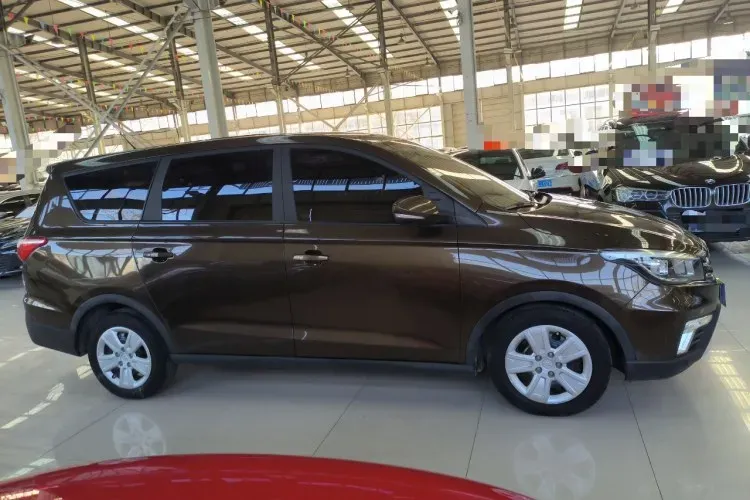 2017 ChangAn Oshan A800 1.5T 156HP L4 6AT,autocango,china used car exporter,china ev exporter,chinese used car exporter,chinese used ev exporter