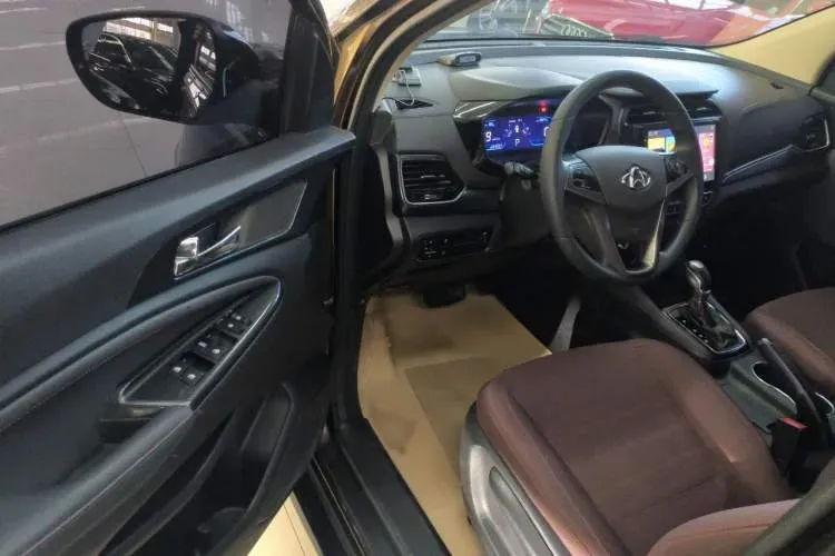 2017 ChangAn Oshan A800 1.5T 156HP L4 6AT,autocango,china used car exporter,china ev exporter,chinese used car exporter,chinese used ev exporter