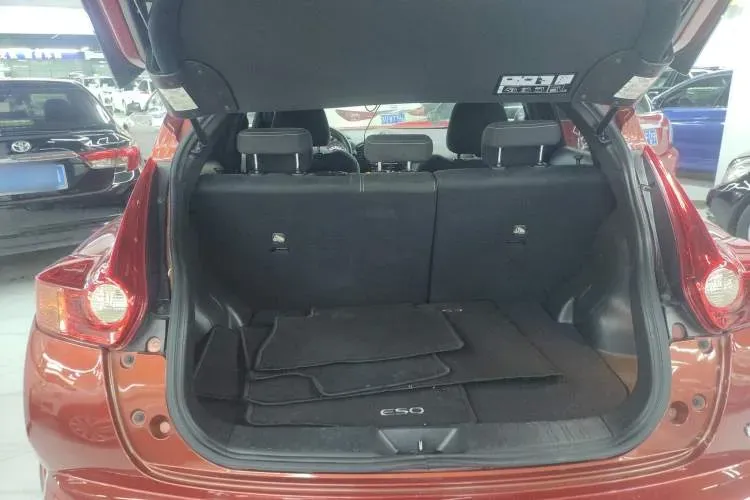 2014 Infiniti ESQ 1.6L 116HP L4 CVT,autocango,china used car exporter,china ev exporter,chinese used car exporter,chinese used ev exporter