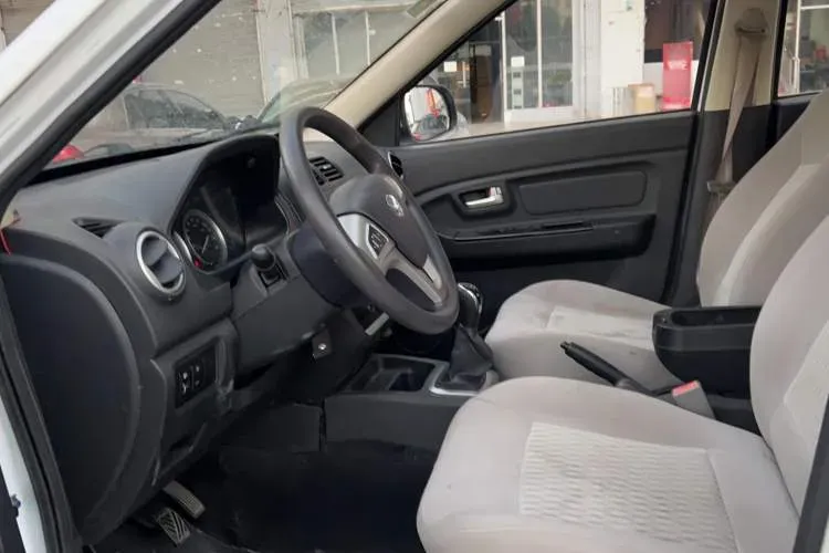 2016 BAIC Hyosow H2 1.5L 106HP L4 5MT,autocango,china used car exporter,china ev exporter,chinese used car exporter,chinese used ev exporter