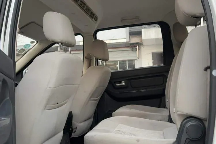 2016 BAIC Hyosow H2 1.5L 106HP L4 5MT,autocango,china used car exporter,china ev exporter,chinese used car exporter,chinese used ev exporter