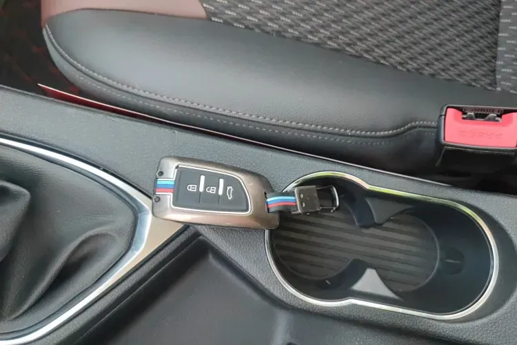 2017 DongFeng Aeolus AX5 1.4T 140HP L4 5MT,autocango,china used car exporter,china ev exporter,chinese used car exporter,chinese used ev exporter