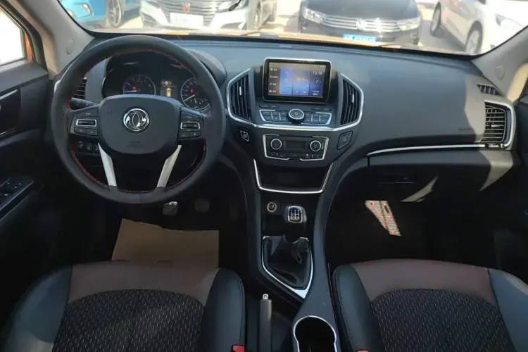 2017 DongFeng Aeolus AX5 1.4T 140HP L4 5MT,autocango,china used car exporter,china ev exporter,chinese used car exporter,chinese used ev exporter