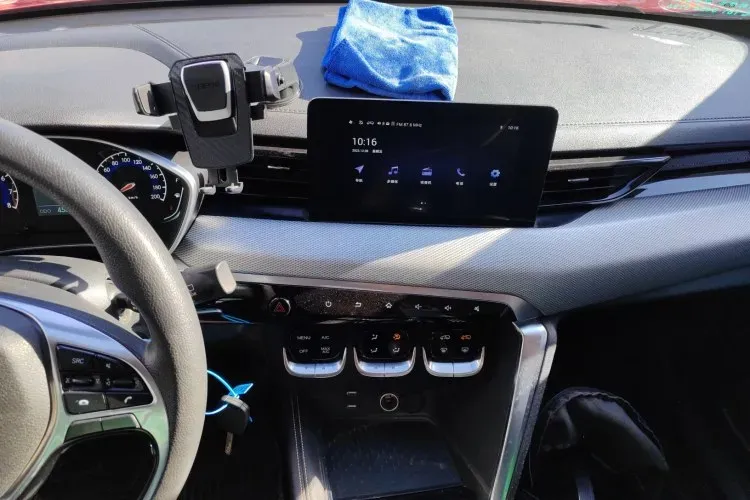 2019 BeiJing Auto X3 1.5T 150HP L4 6MT,autocango,china used car exporter,china ev exporter,chinese used car exporter,chinese used ev exporter