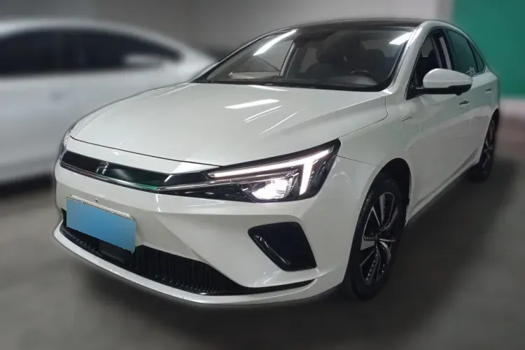 2020 Rising Auto ER6 BEV 69.9KWH,autocango,china used car exporter,china ev exporter,chinese used car exporter,chinese used ev exporter