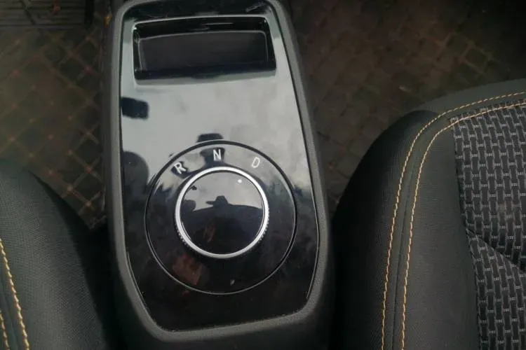 2023 EV House YOUNG BEV 32.56KWH,autocango,china used car exporter,china ev exporter,chinese used car exporter,chinese used ev exporter