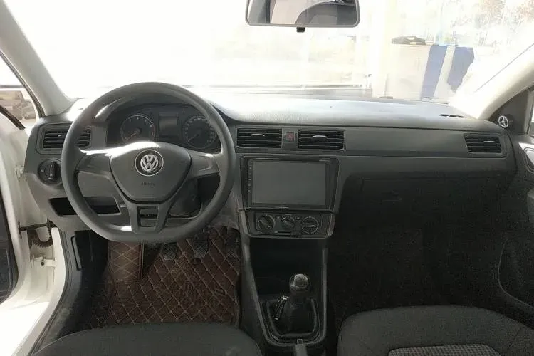 2016 Volkswagen Santana 1.6L 110HP L4 5MT,autocango,china used car exporter,china ev exporter,chinese used car exporter,chinese used ev exporter