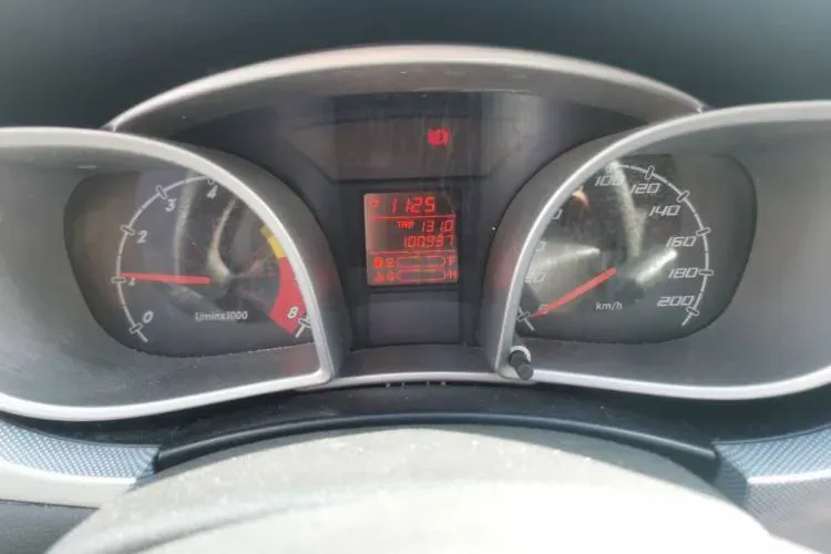 2012 Oley Oley 1.5L 102HP L4 5MT,autocango,china used car exporter,china ev exporter,chinese used car exporter,chinese used ev exporter