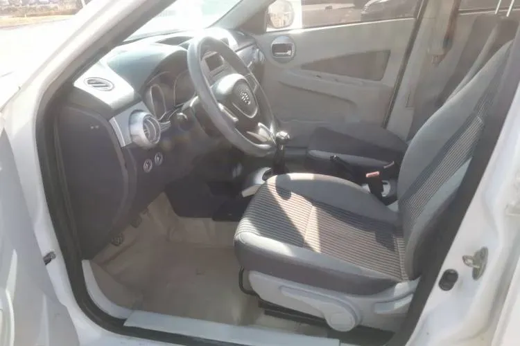 2012 Oley Oley 1.5L 102HP L4 5MT,autocango,china used car exporter,china ev exporter,chinese used car exporter,chinese used ev exporter