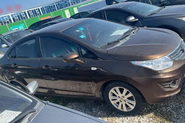 2015 KaiYi C3 1.5L 109HP L4 5MT,autocango,china used car exporter,china ev exporter,chinese used car exporter,chinese used ev exporter