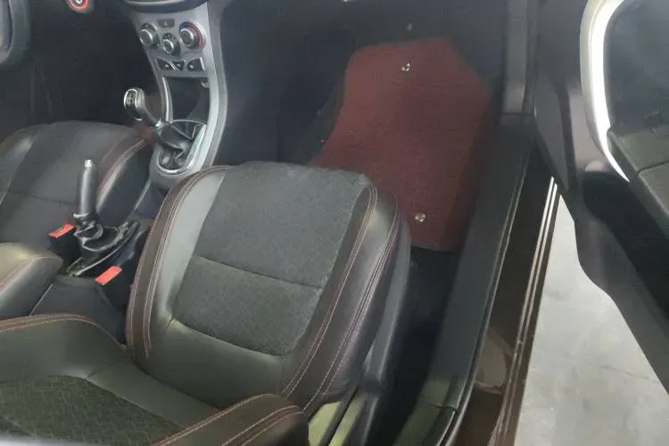 2015 KaiYi C3 1.5L 109HP L4 5MT,autocango,china used car exporter,china ev exporter,chinese used car exporter,chinese used ev exporter