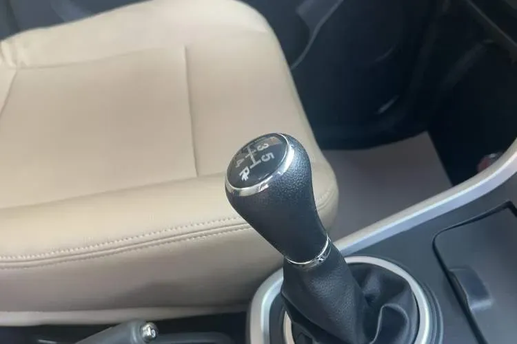 2015 Suzuki Wagon R X5 1.4L 97HP L4 5MT,autocango,china used car exporter,china ev exporter,chinese used car exporter,chinese used ev exporter