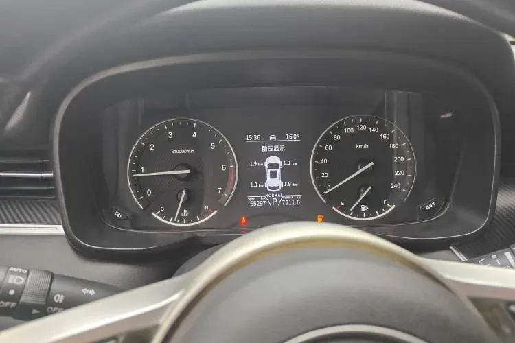 2020 DongFeng Fengon Fengon 580 Pro 1.5T 180HP L4 CVT,autocango,china used car exporter,china ev exporter,chinese used car exporter,chinese used ev exporter