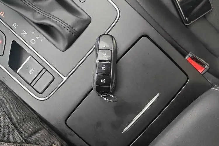 2020 DongFeng Fengon Fengon 580 Pro 1.5T 180HP L4 CVT,autocango,china used car exporter,china ev exporter,chinese used car exporter,chinese used ev exporter